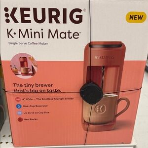Keurig K-Mini Mate Coffee Maker in Red Rocks